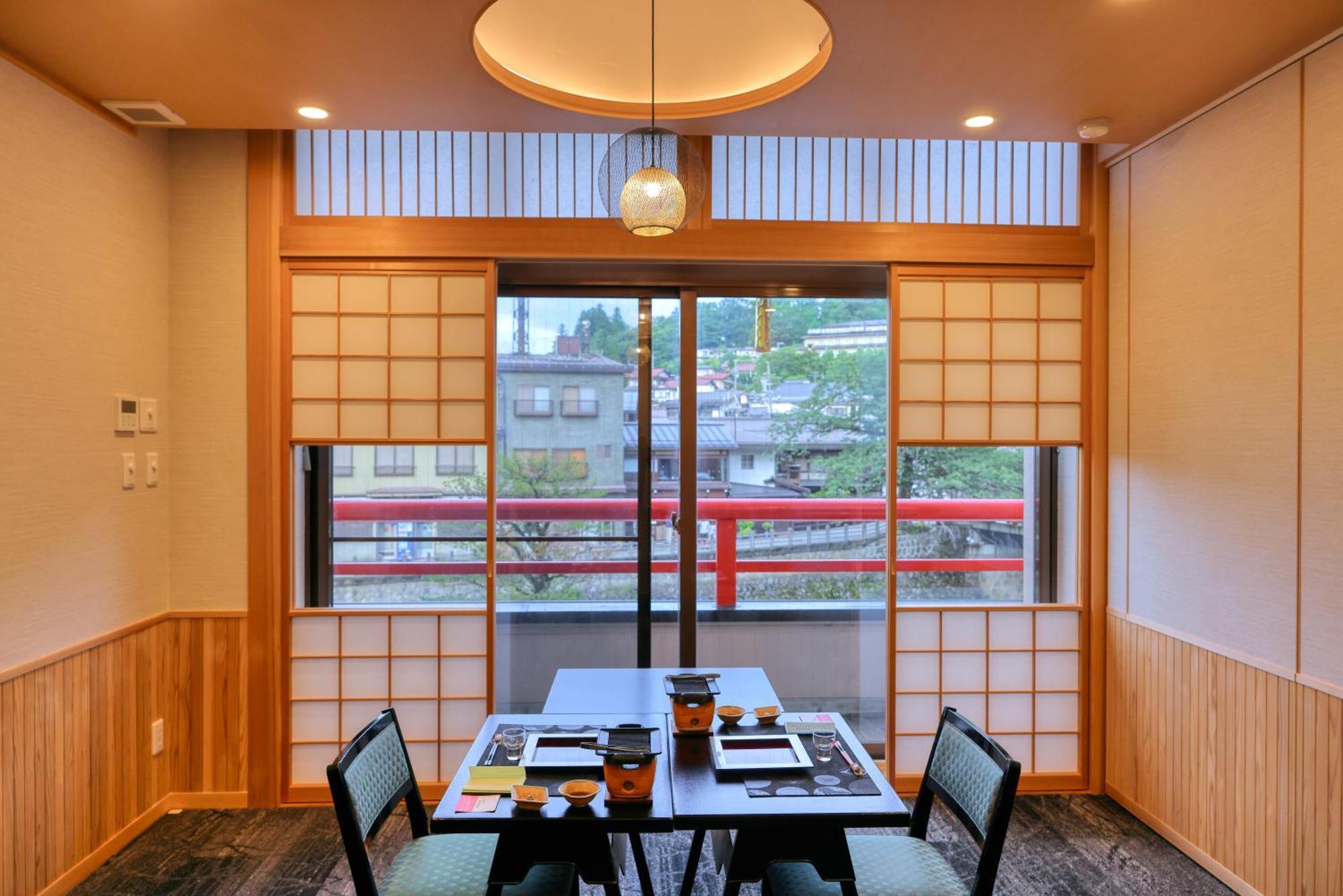 Отель Honjin Hiranoya Annex Такаяма Экстерьер фото